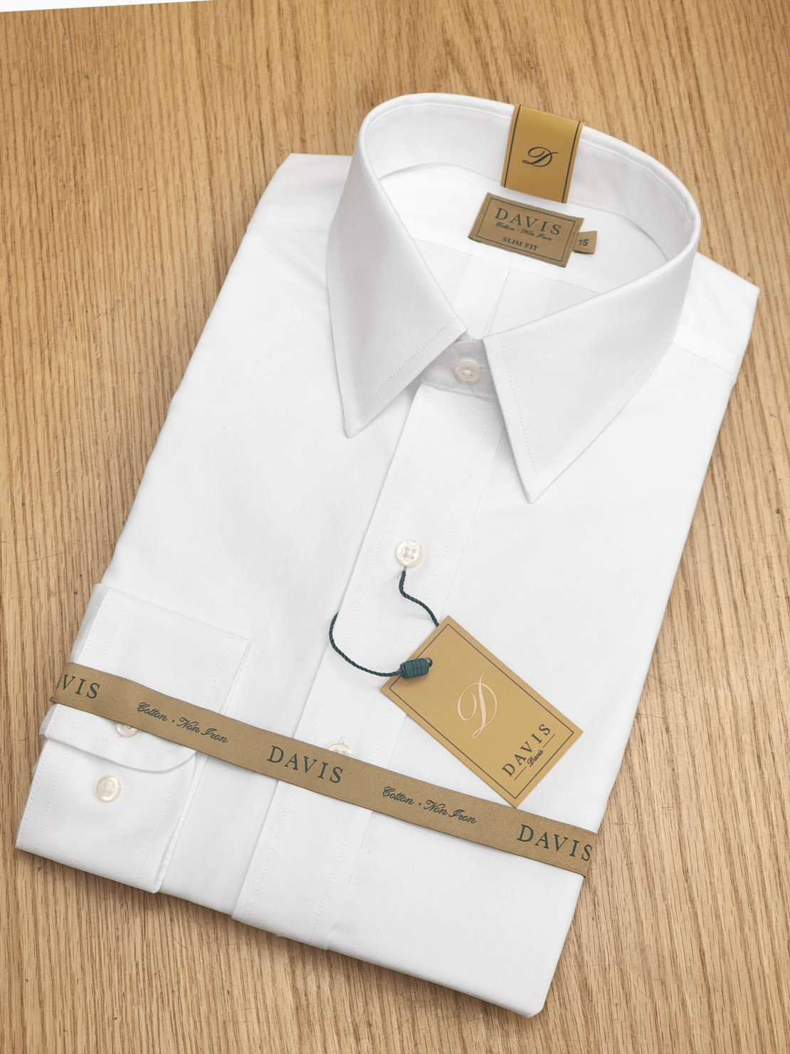 חולצת גברים לבנה – DAVIS | SLIM FIT | צווארון אמריקאי | בלי כיס | סדרת GOLD LABEL
