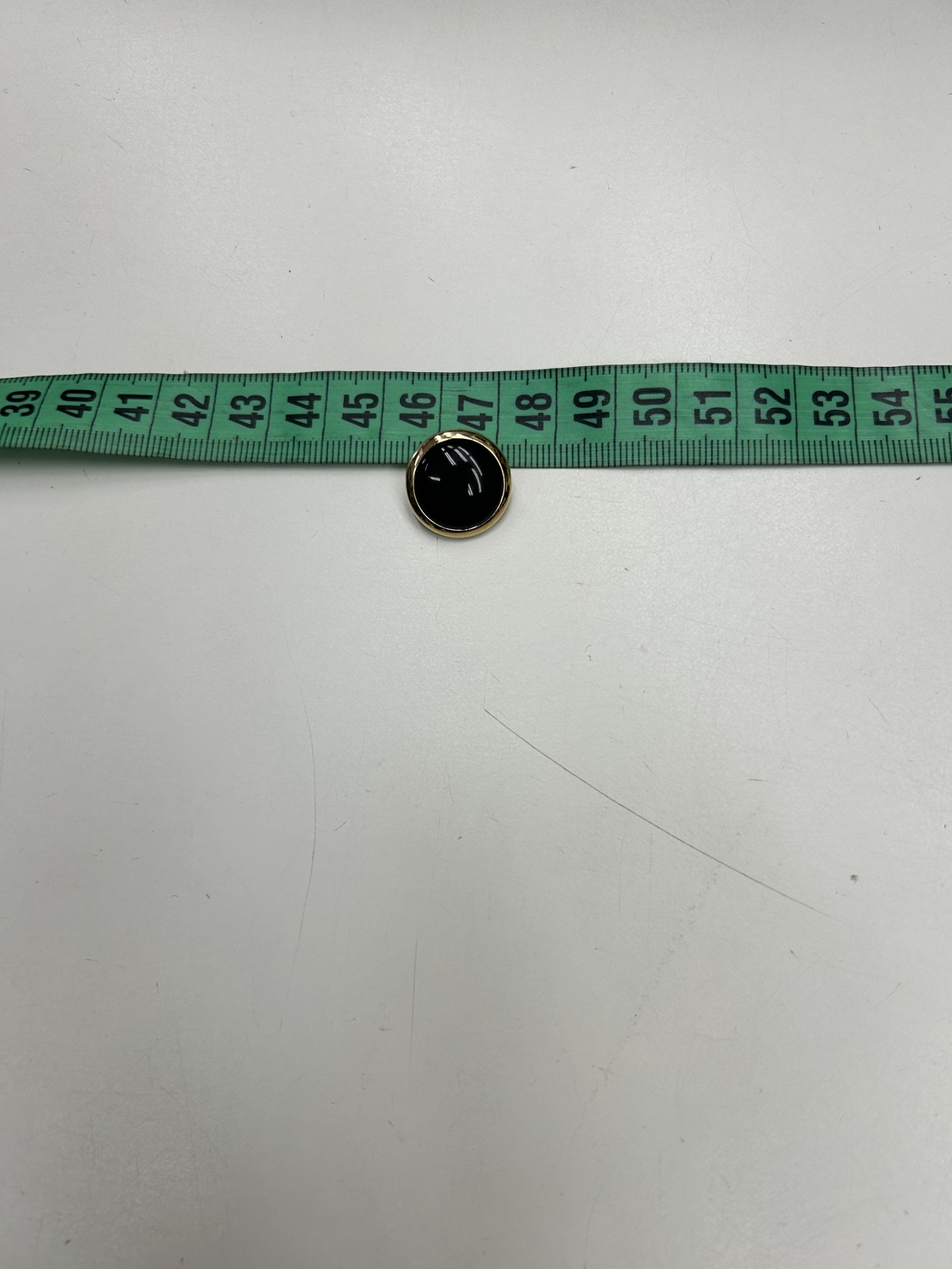 מארז של 8 יחידות כפתור זהב דגם 4