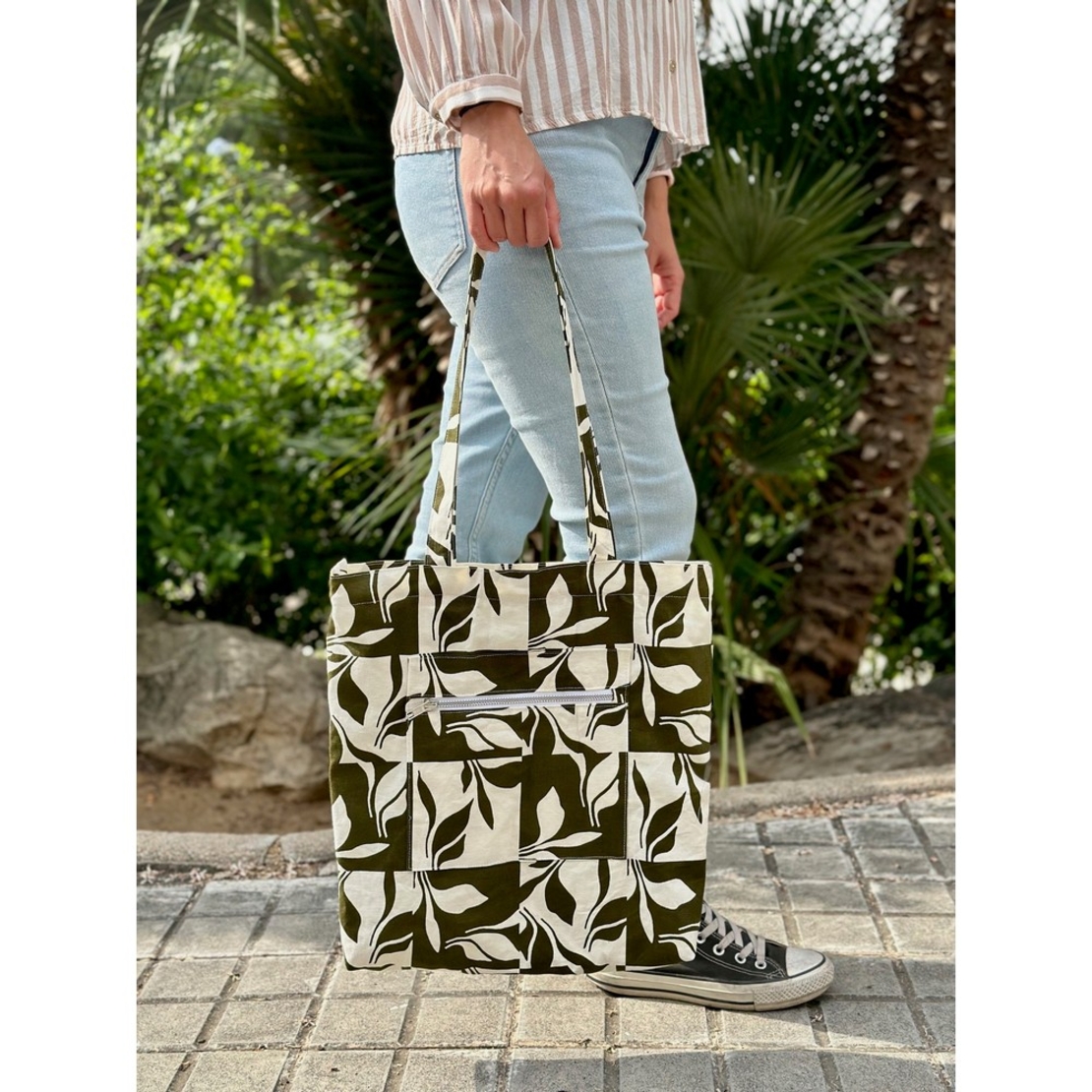קנבס דפוס עלים אבסטרקטי בצבע ירוק