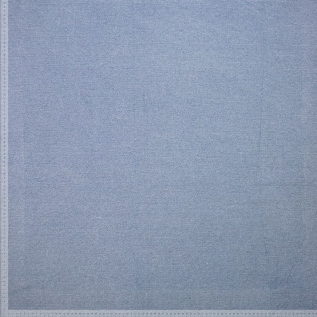 אריג גינס צבע כחול בהיר דגם דיזל