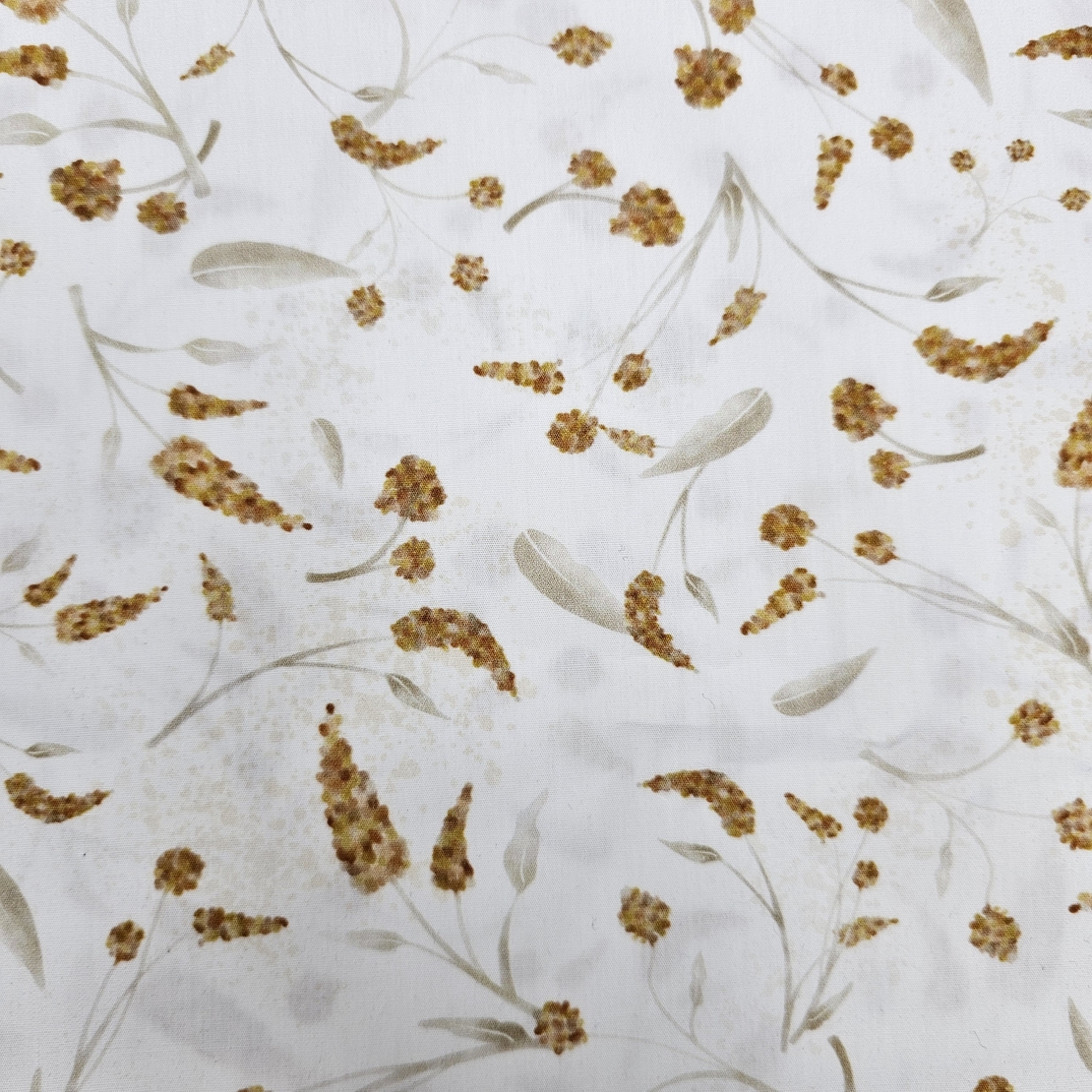 אריג כותנה דפוס פריחת סתיו עדינה