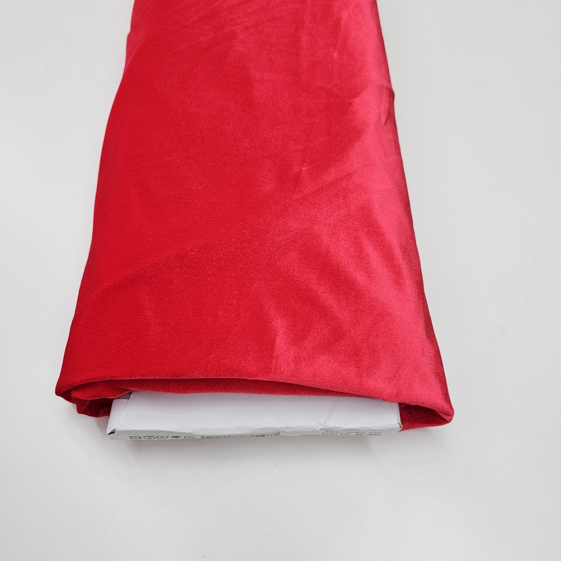 קטיפה משי דגם Panama צבע אדום נאון