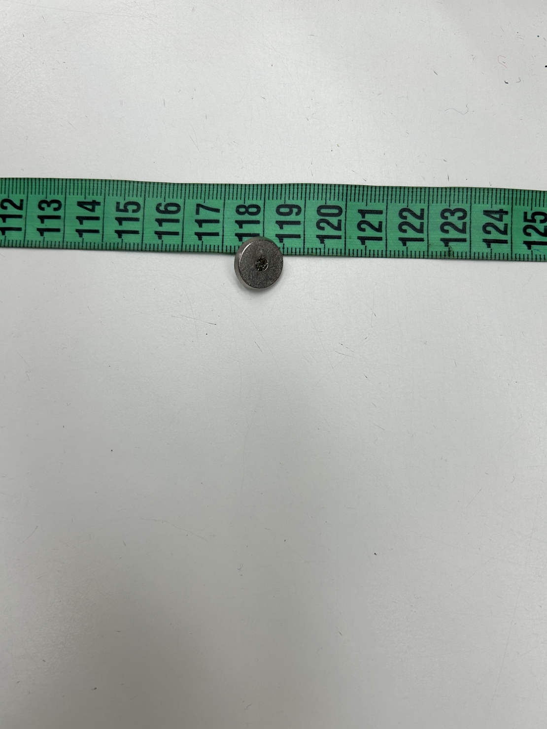 מארז של 8 יחידות כפתור כסוף דגם 2 קטן