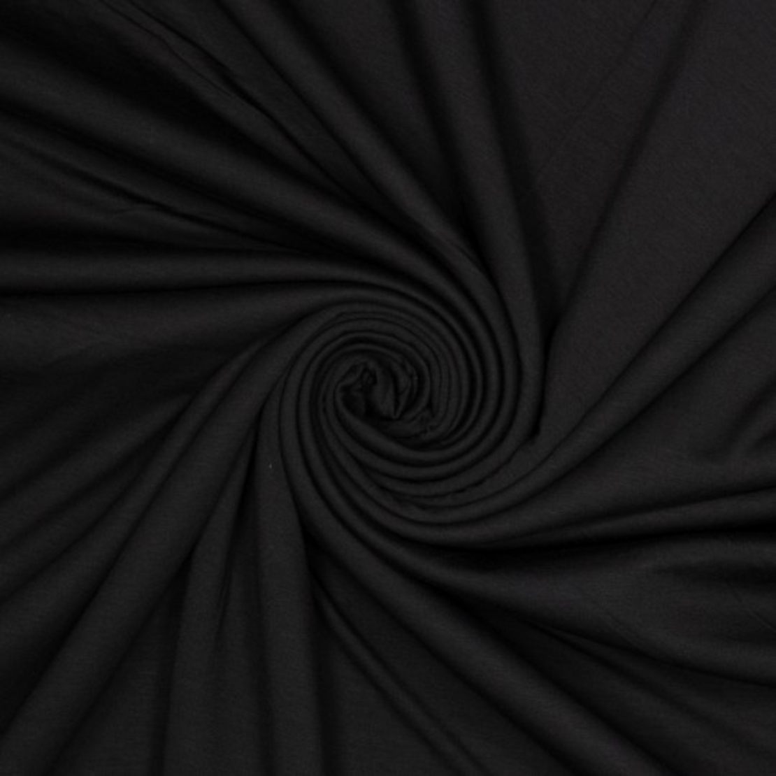 טריקו במבוק צבע שחור