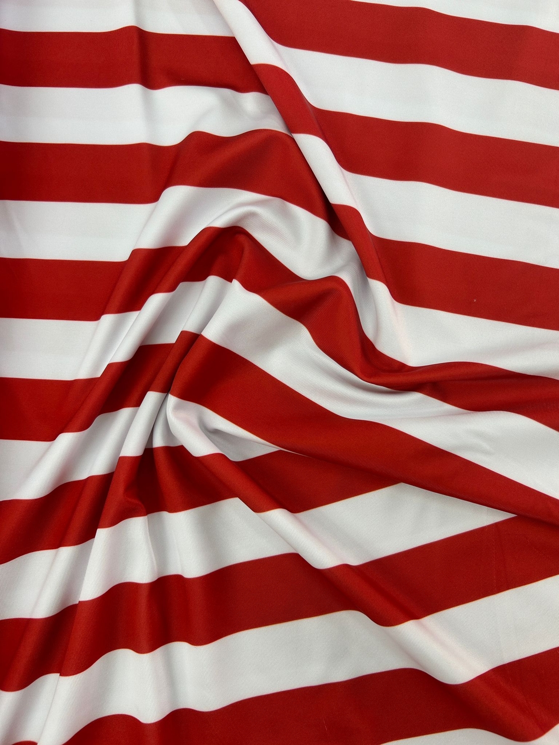 לייקרה פסים אדום לבן רוחב הפס 3 סמ