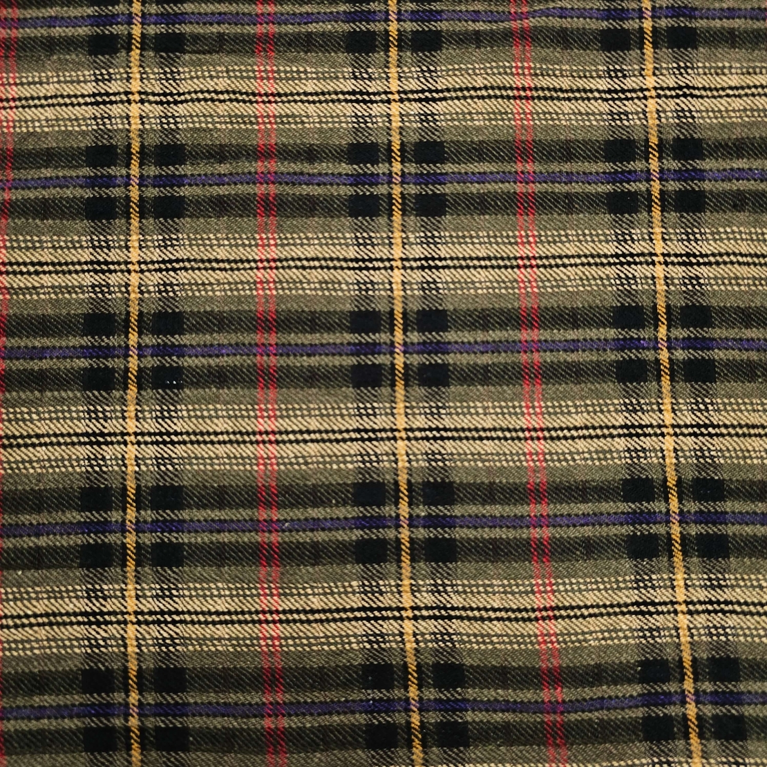 אריג צמר משבצות בגווני חום