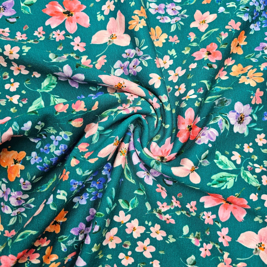 פרנץ טרי דפוס פרחים דיגיטלי על רקע ירוק אוקיינוס