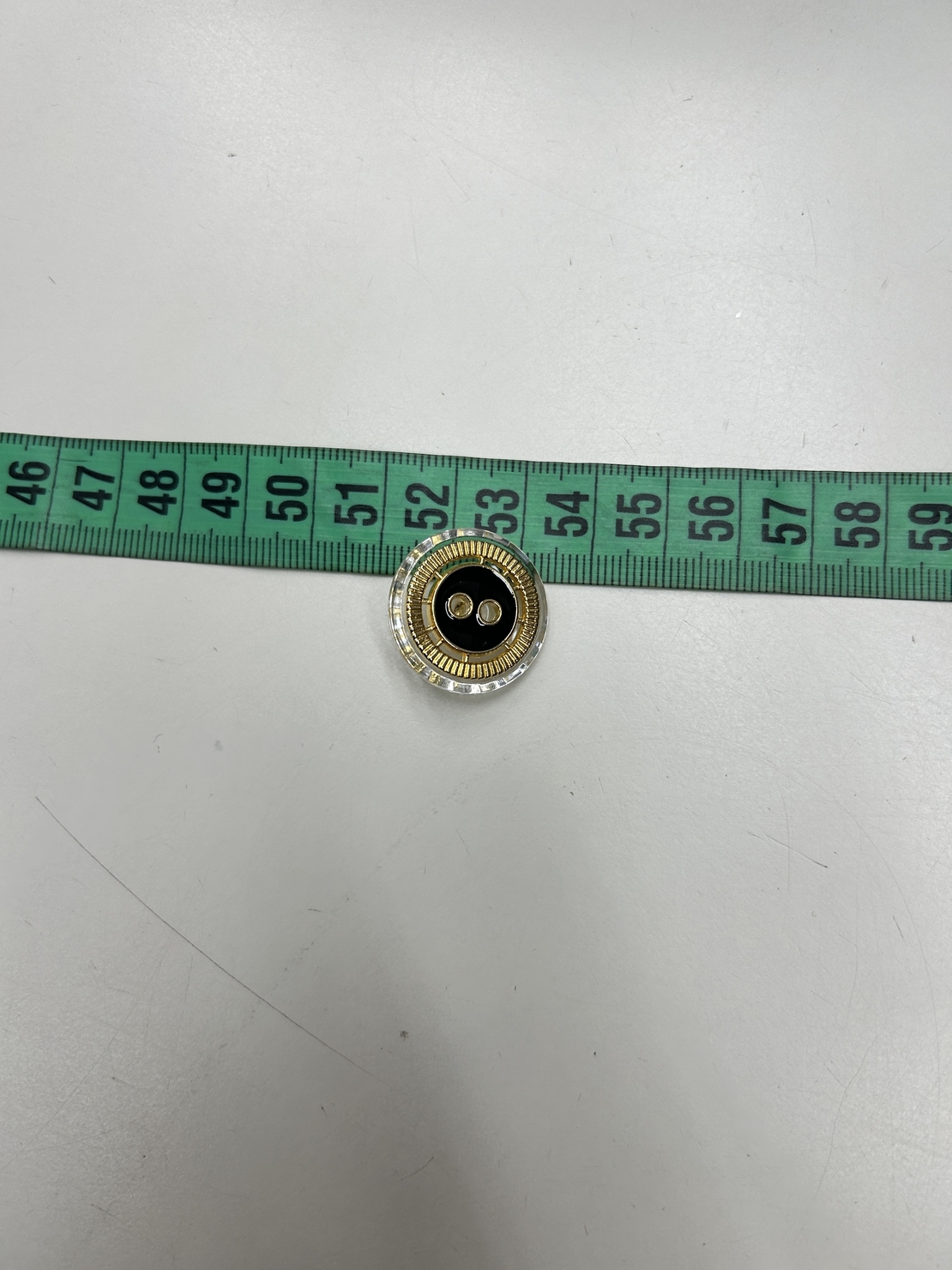 מארז של 8 יחידות כפתור זהב דגם 6