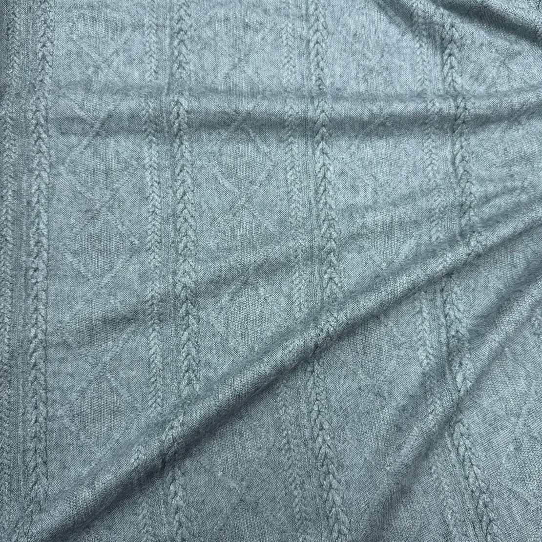 סריג צמות צבע מנטה דגם ורונה