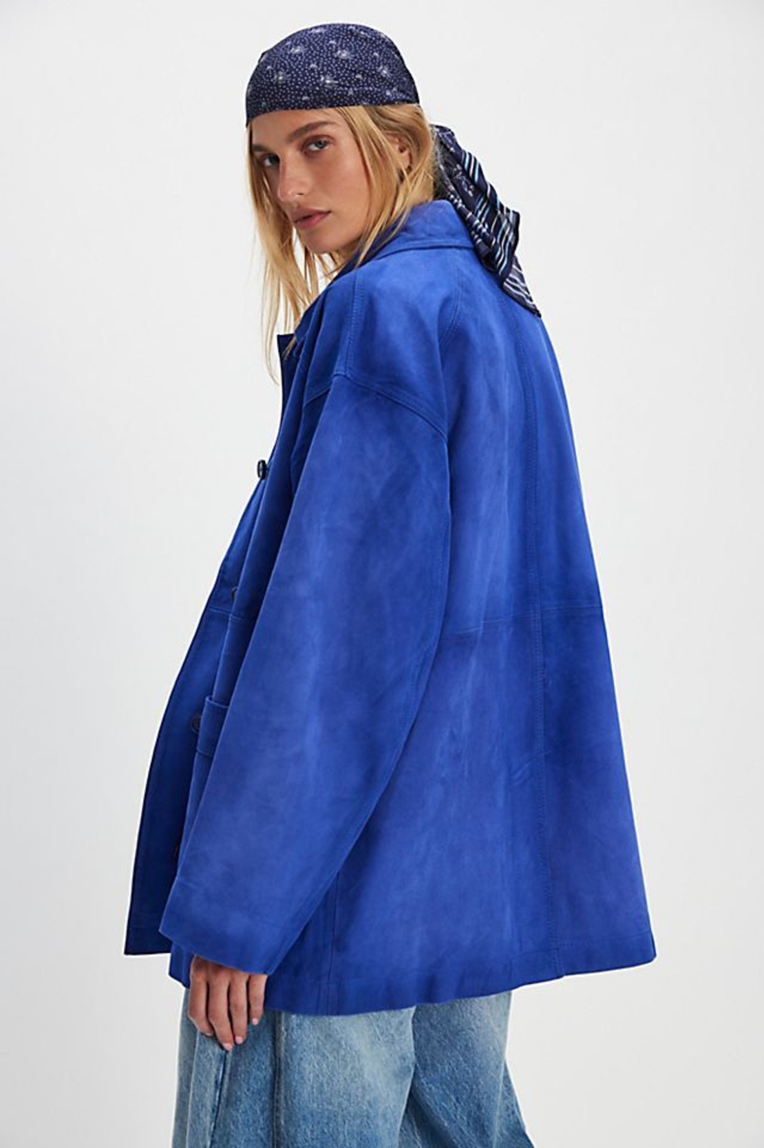 זמש לייקרה צבע כחול רויאל