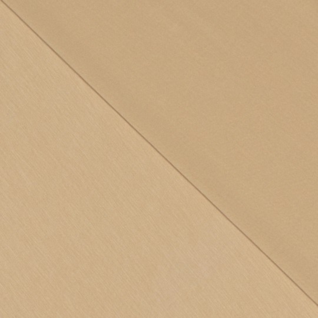 טריקו במבוק צבע קרם