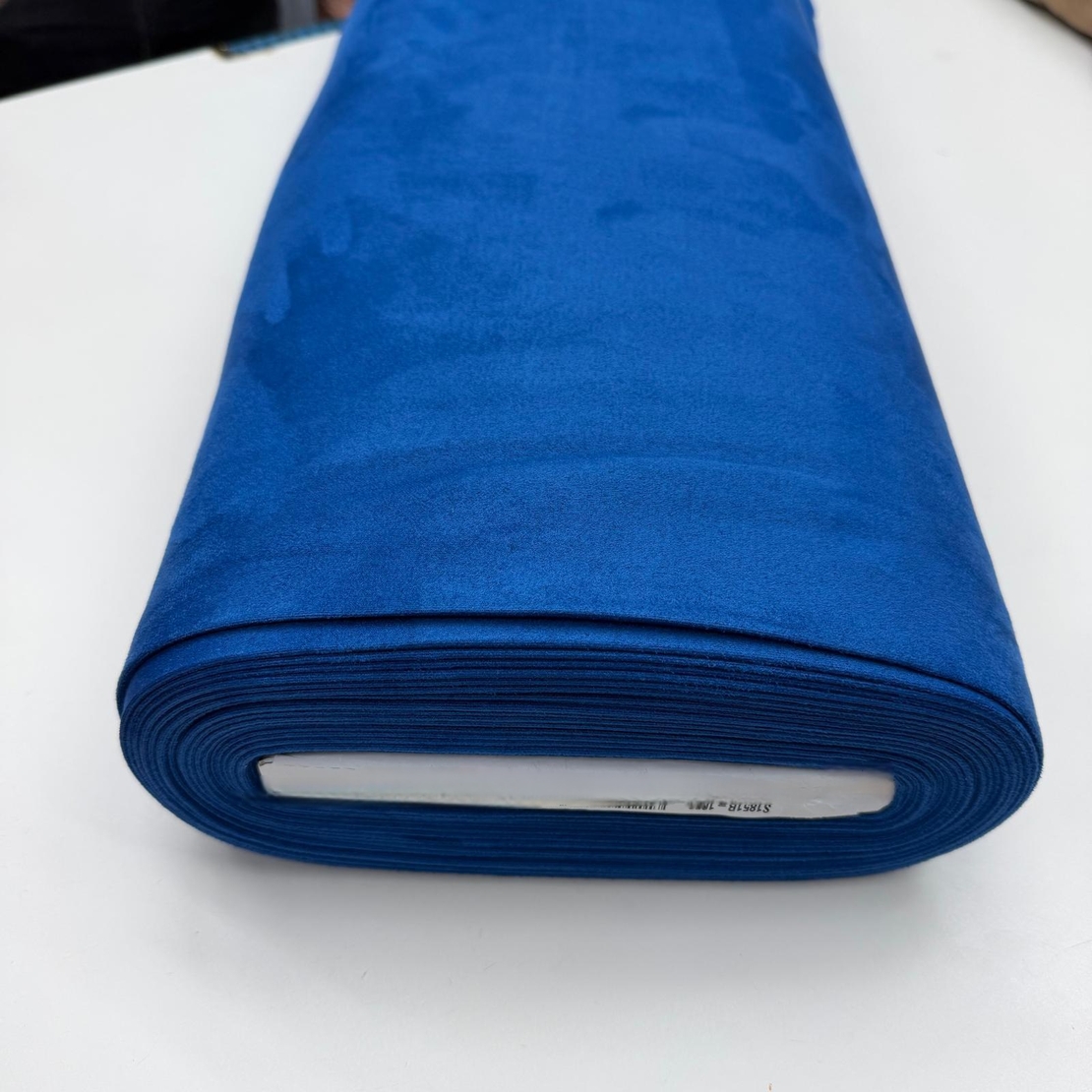 זמש לייקרה צבע כחול רויאל