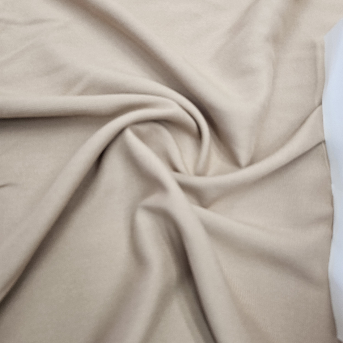 אריג ויסקוזה בז'