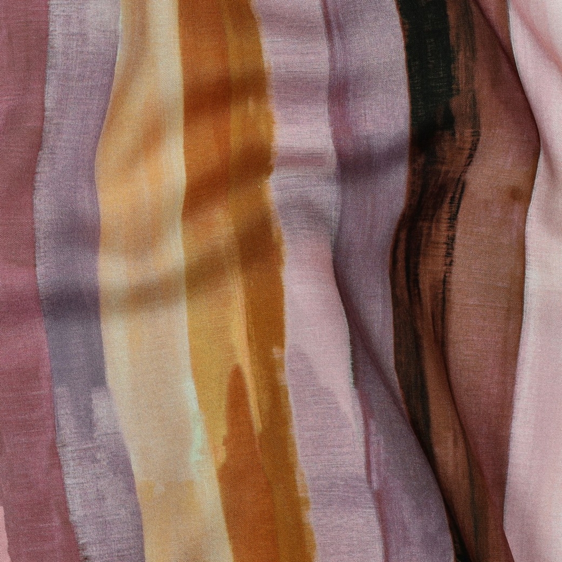 אריג ויסקוזה דפוס פסים אסימטרים בגווני סגול