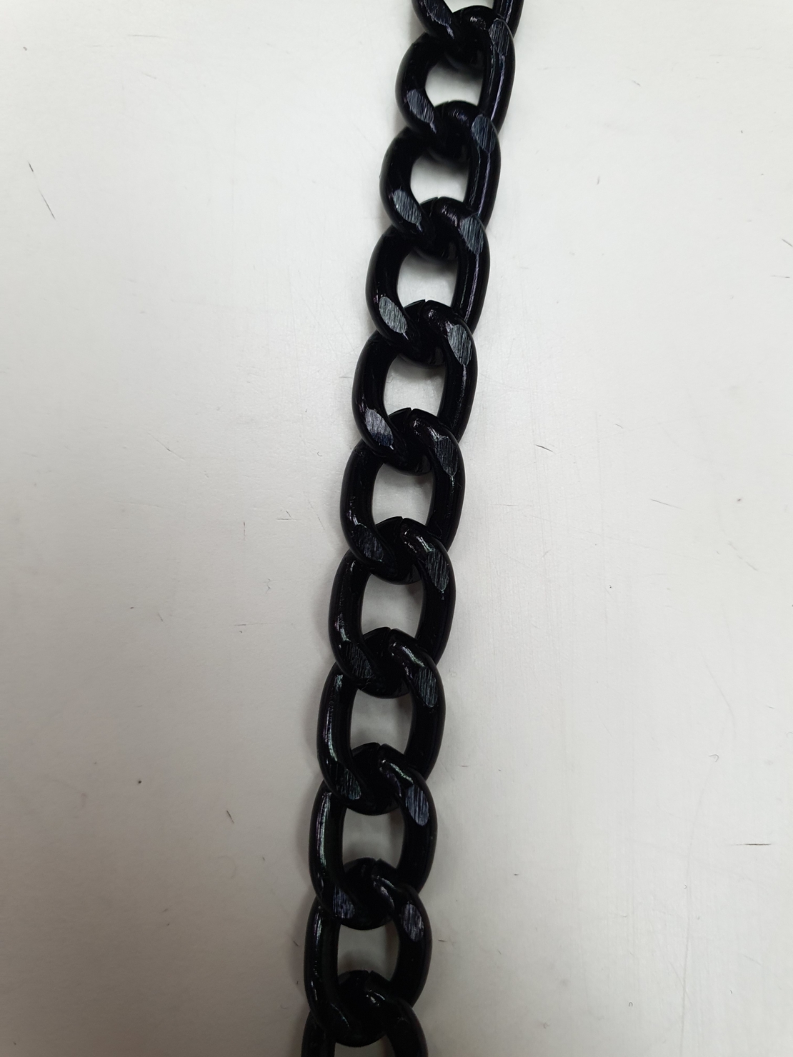 סרט שרשרת צבע שחור 