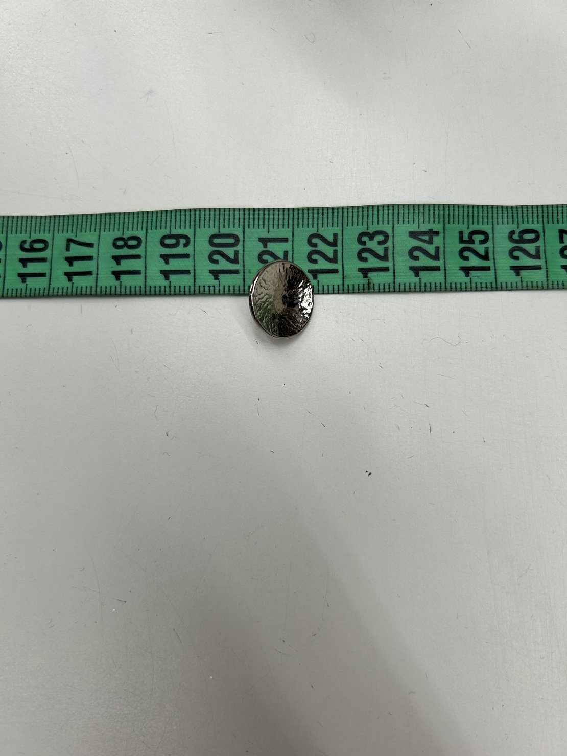 מארז של 8 יחידות כפתור כסוף דגם 3 קטן