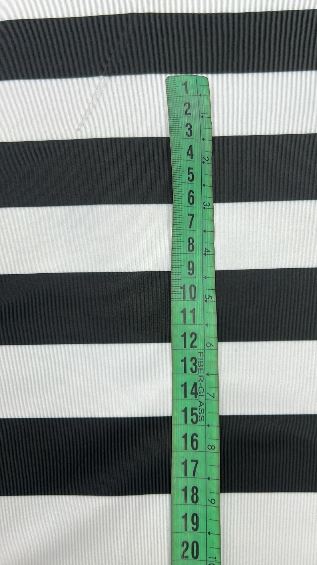 לייקרה פסים שחור לבן רוחב פס 3 סמ