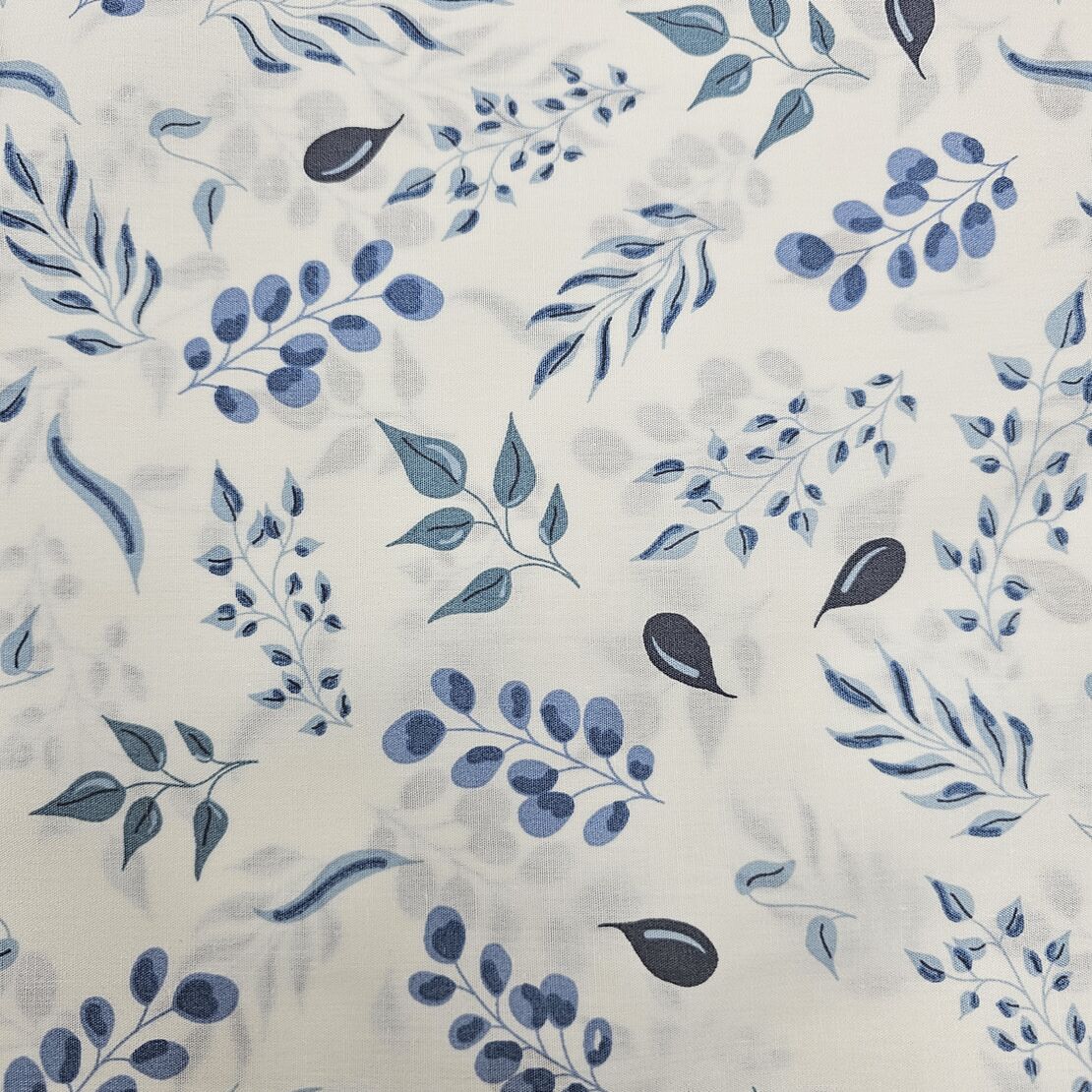 אריג כותנה דפוס עלי אקליפטוס גווני כחול