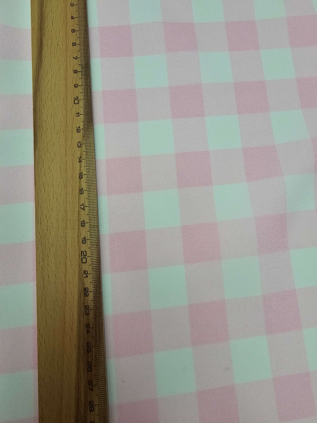אריג ברלינגטון משבצות ורוד לבן פיקניק