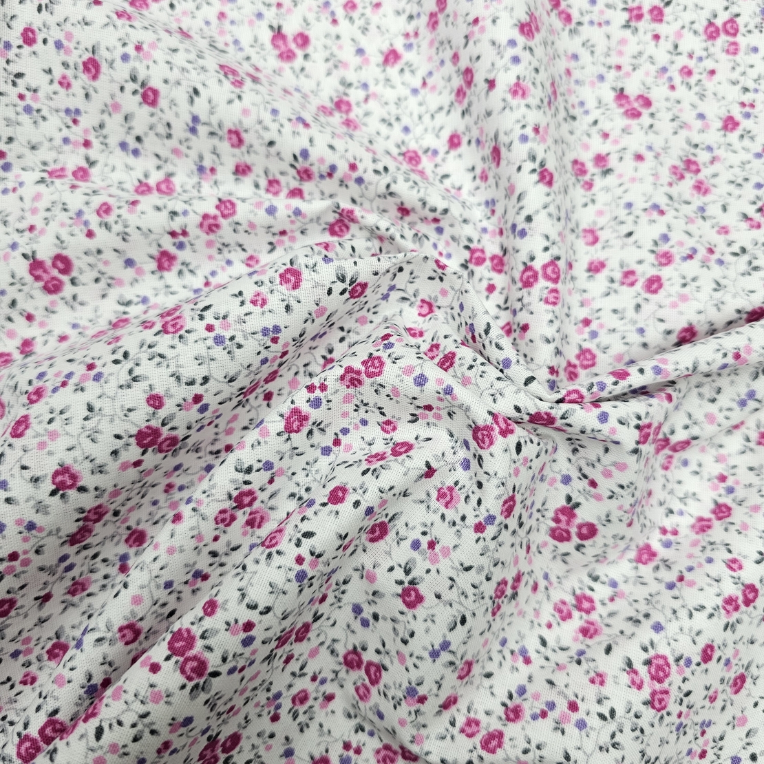 אריג כותנה פרחים קטנים בגווני ורוד דגם שרון