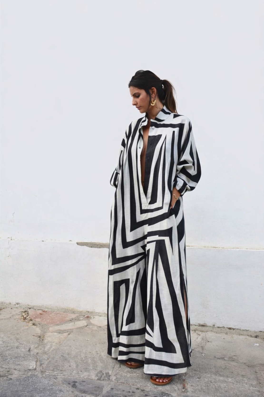 אריג פשתן ויסקוזה דפוס אמורפי בגווני שחור לבן