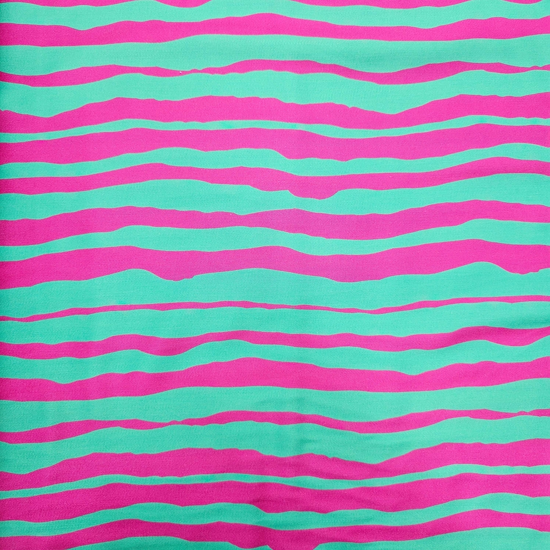 אריג ויסקוזה סטן דפוס פסים אסימטרים גווני מנטה ורוד