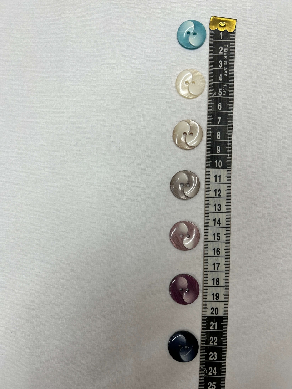 מארז של 5 יחידות כפתורים