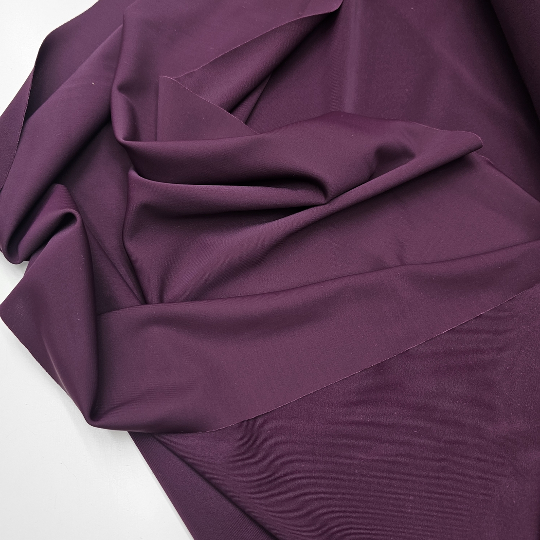 לייקרה בגד ים צבע חציל דגם malaga