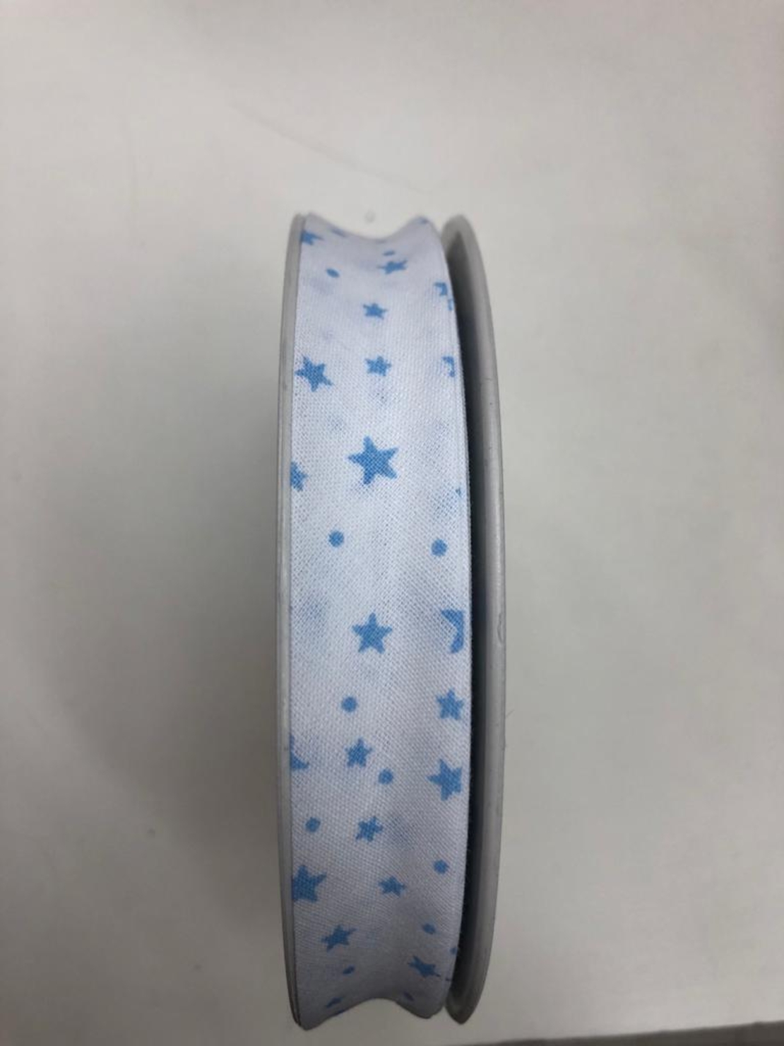 אלכסון כוכבים תכלת 