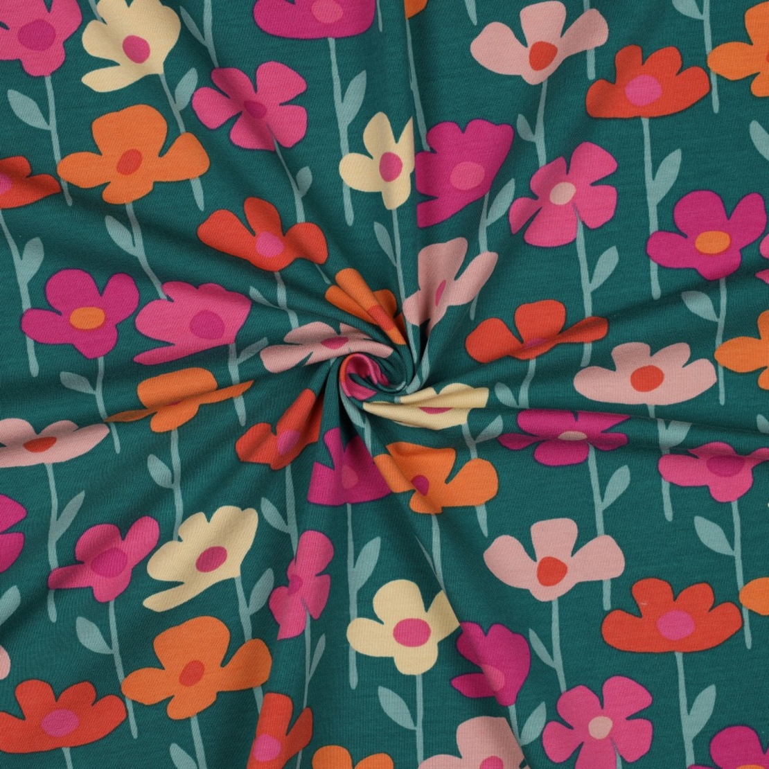 פרנץ טרי דפוס פרחים רעננים על רקע ירוק