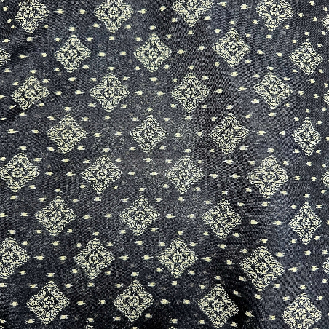 אריג כותנה וואל דפוס בוהו על רקע נייבי