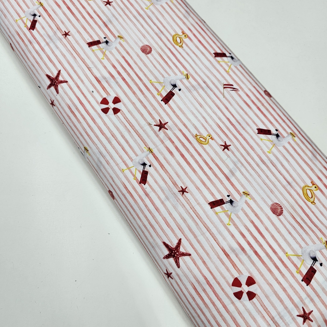 אריג כותנה דפוס אווזים בחופשה