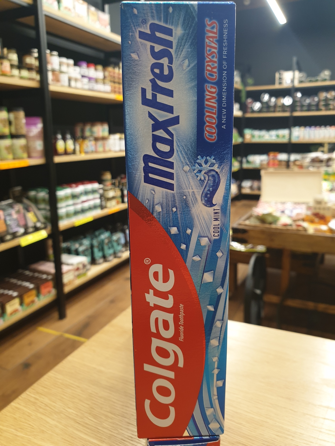 משחת שיניים קולגט Maxfresh