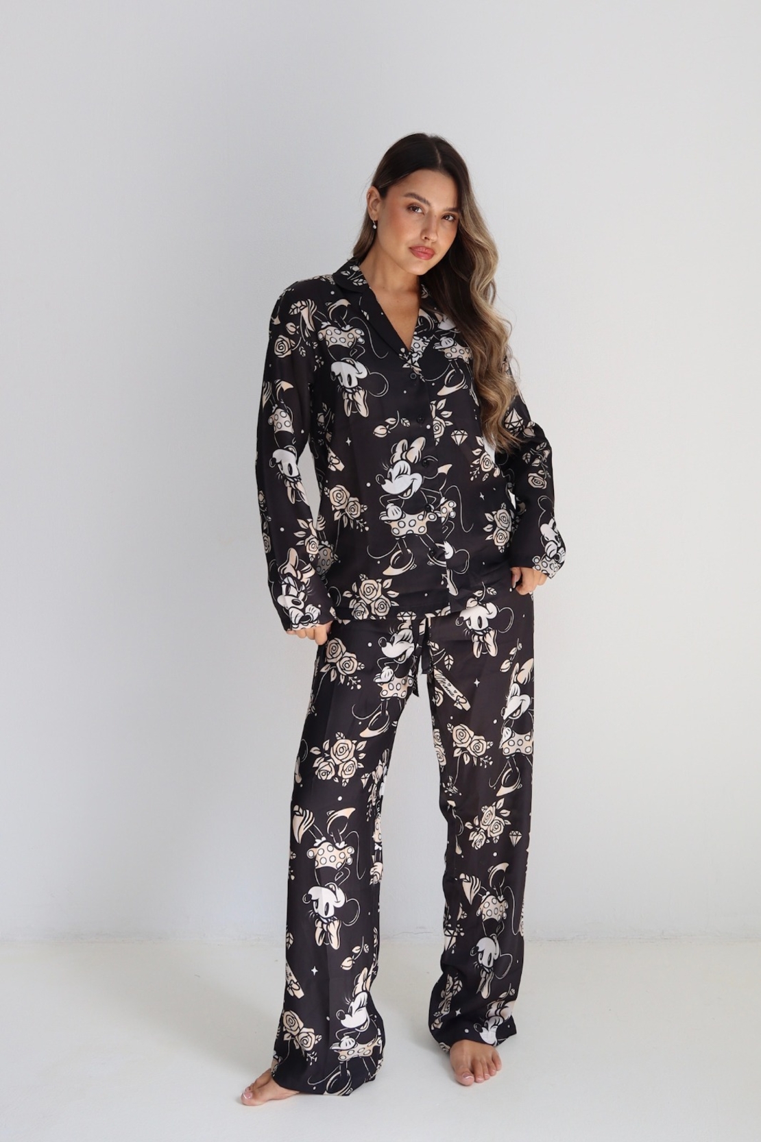 פיג'מה סאטן DELTA מיני מאוס שחור S-L נשים