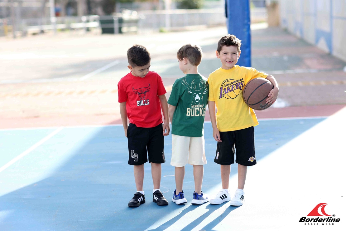 חליפת NBA מדוגמת 4-10 בנים (אדום)