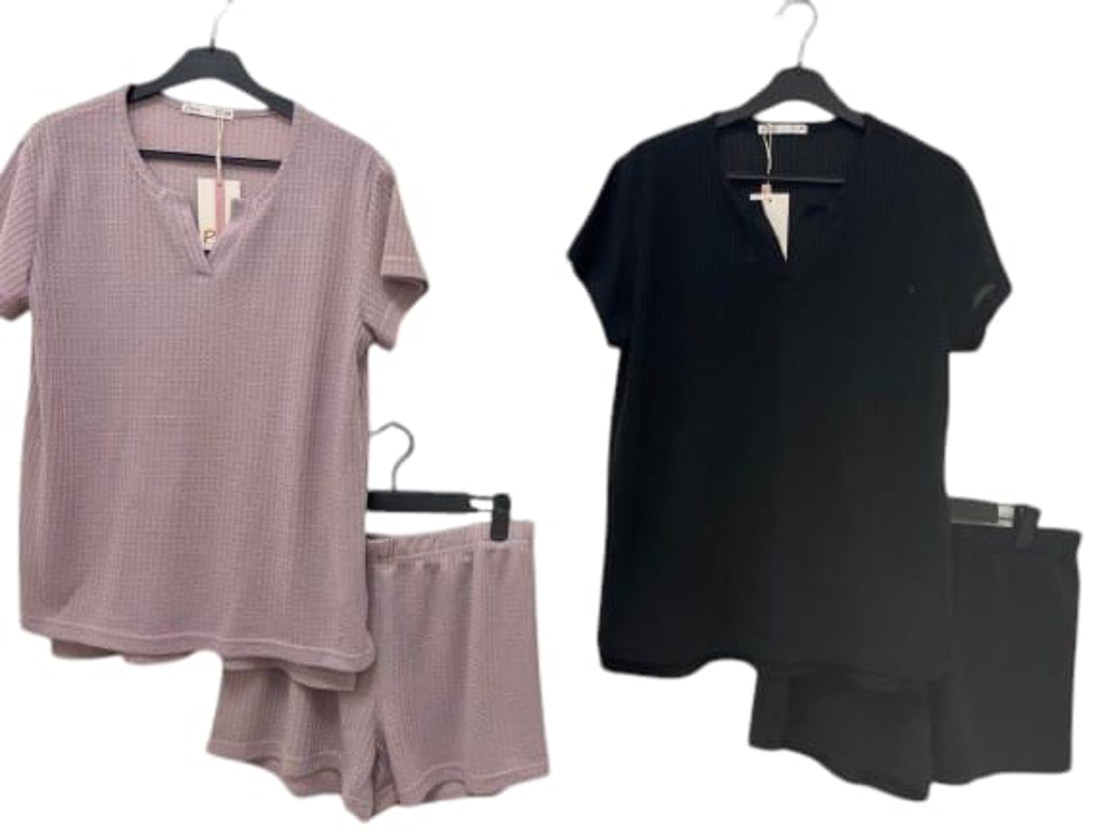 פיג'מה PINK מכנס שורט צווארון V בד וופל S-XL נשים (סגול/שחור)