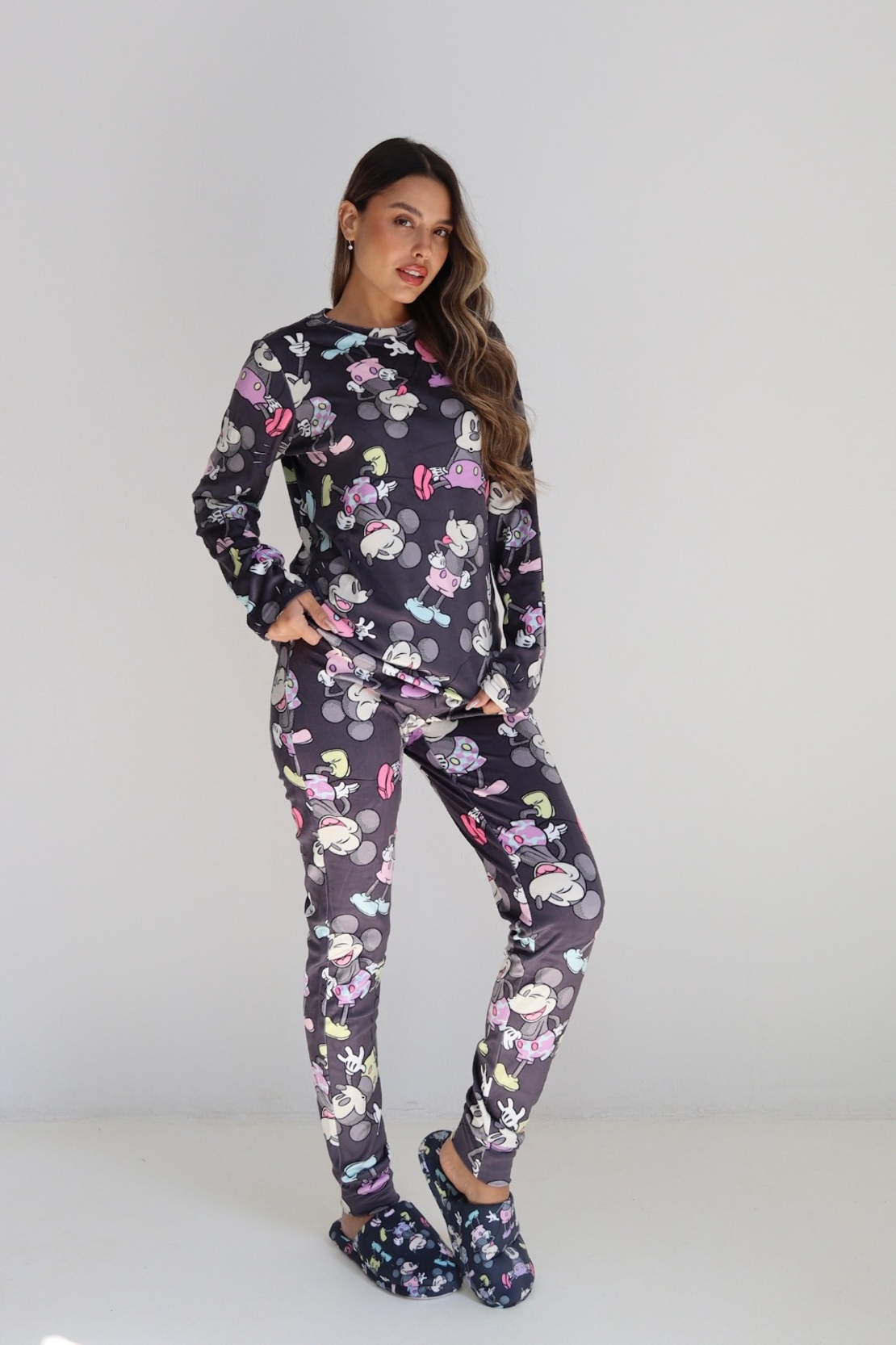 פיג'מה קטיפה DELTA מיקי מאוס אפור XS-XL נשים