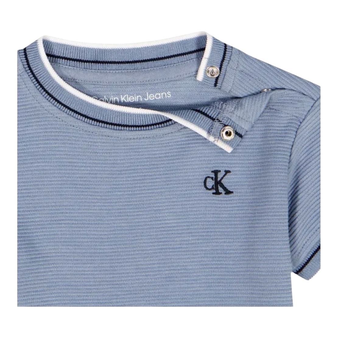חליפת מכנס CALVIN KLEIN תכלת פסים קצרה