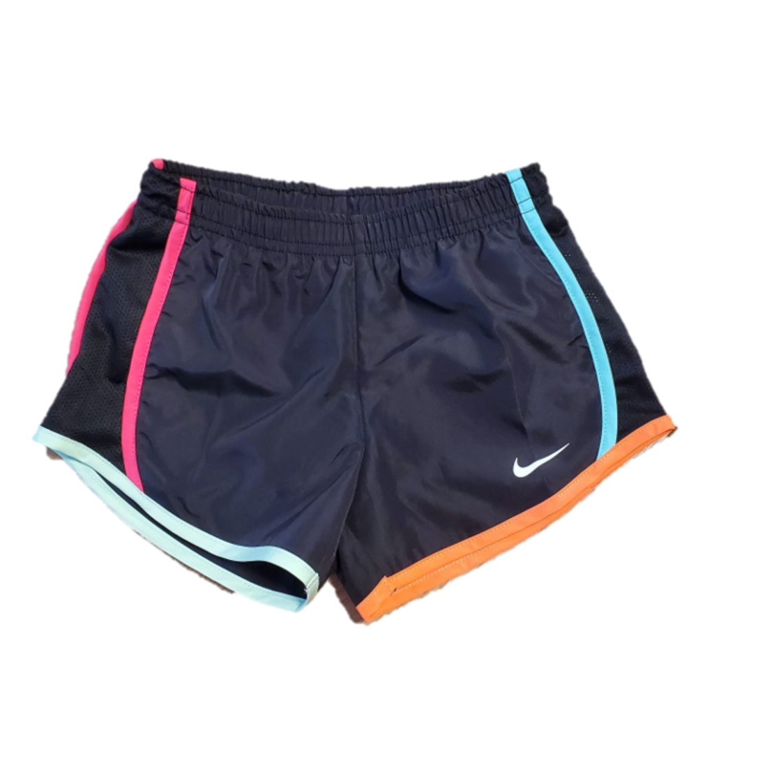 מכנס nike דרייפיט שחור פסים זוהרים בקצוות