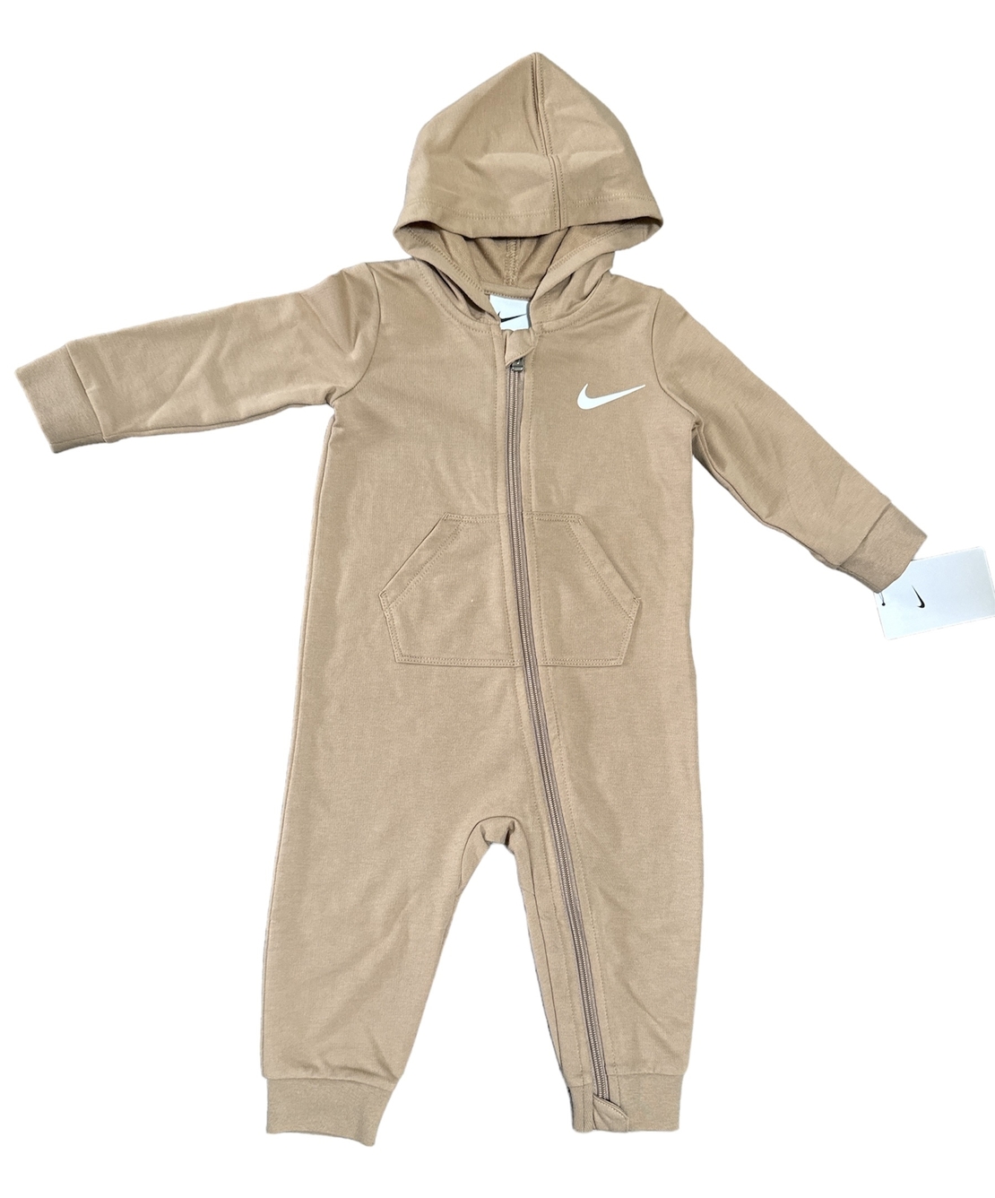 אוברול NIKE קפוצ'ון קרם חום בהיר סימון לוגו בלבן בחזה