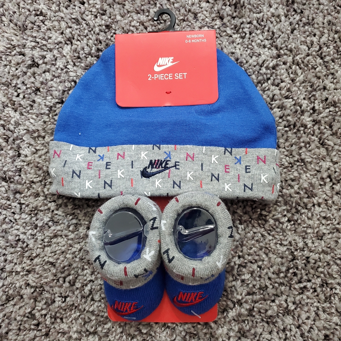 מארז כובע ונעליים NIKE כחול ים בקצה אפור אותיות nike בצבעוני
