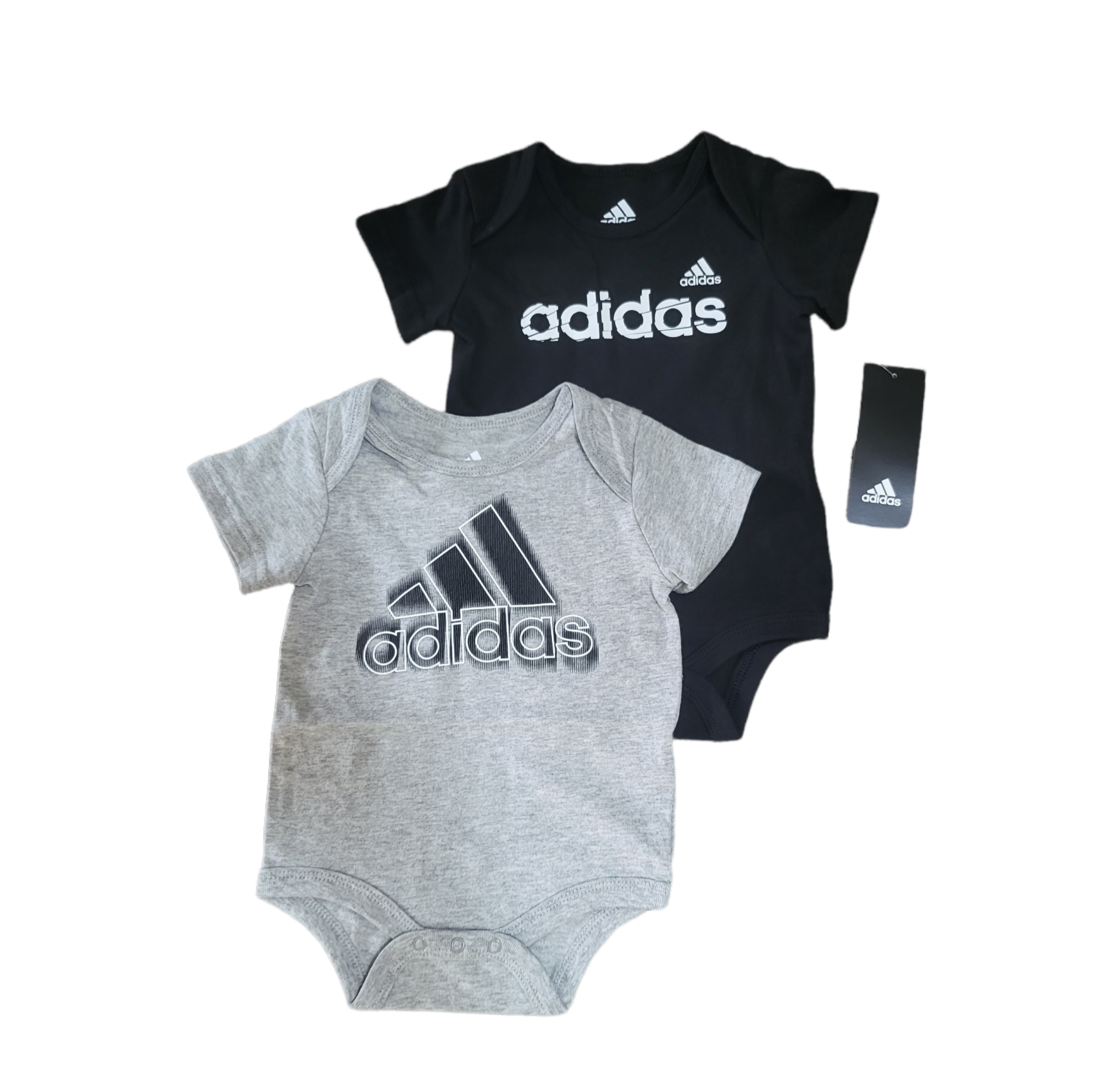 מארז זוג בגדי גוף ADIDAS שחור אפור כיתוב לרוחב