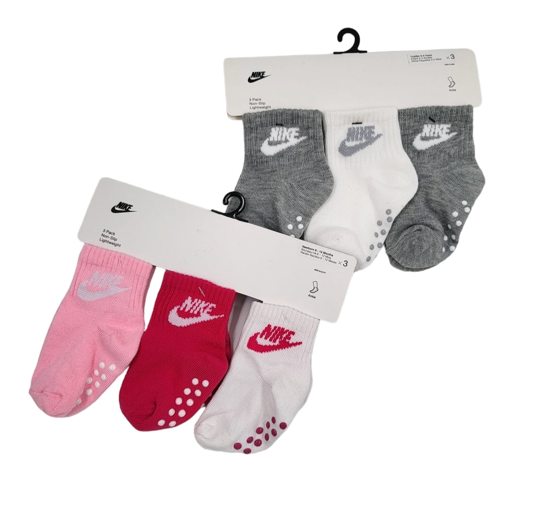 מארז 3 זוגות גרביים NIKE לבן ורוד פוקסיה ורוד בייבי מידה 6-12 חודשים