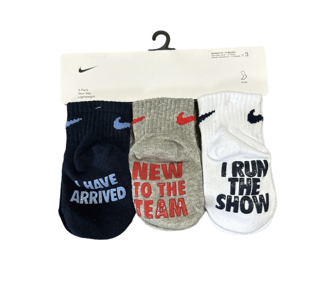 מארז 3 זוגות גרביים NIKE כחול אפור לבן מידה 6-12 חודשים