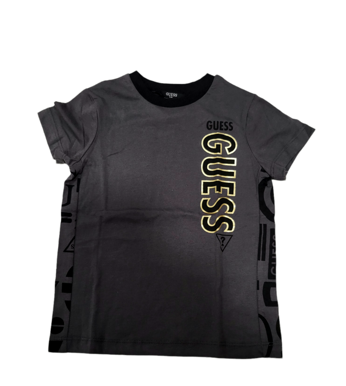 חולצת GUESS אפור שחור כיתוב לאורך