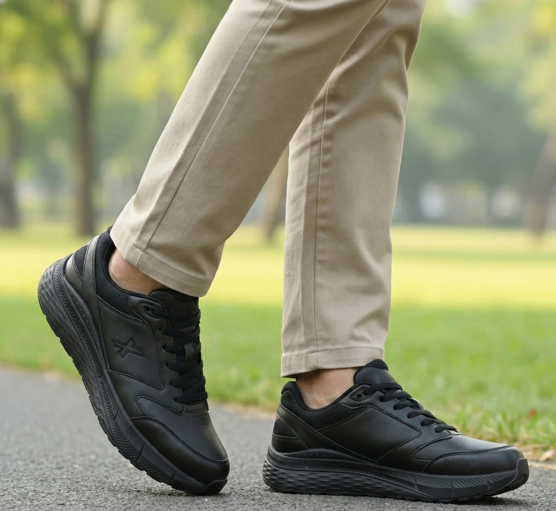 Xelero נעלי הליכה Steadfast Walker Men’s שחור עור X58300