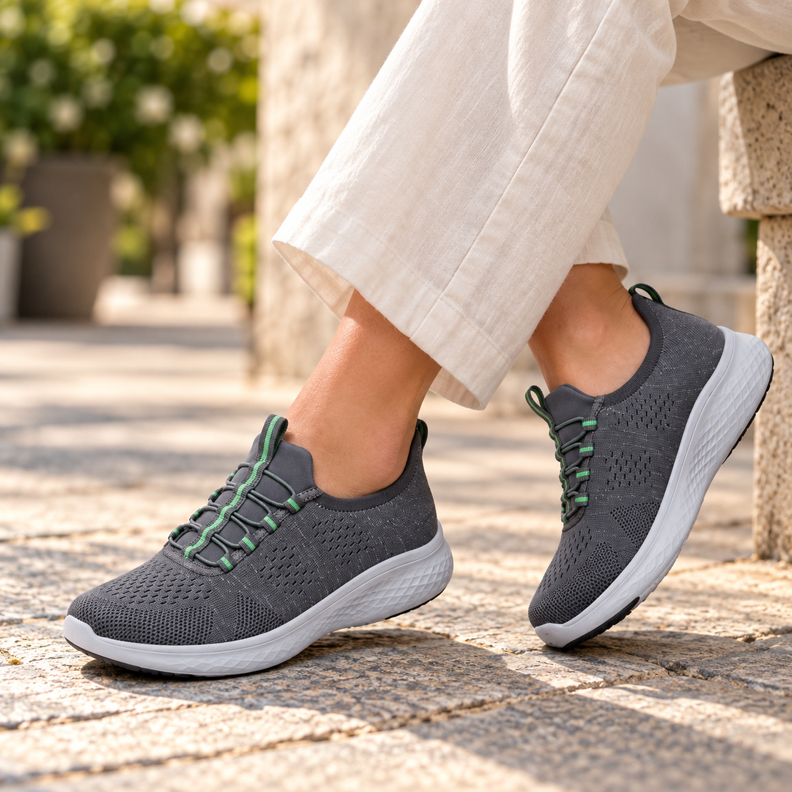 American Flex היאלי – נעלי סניקרס Slip-On לנשים עם גפת סריג נושמת