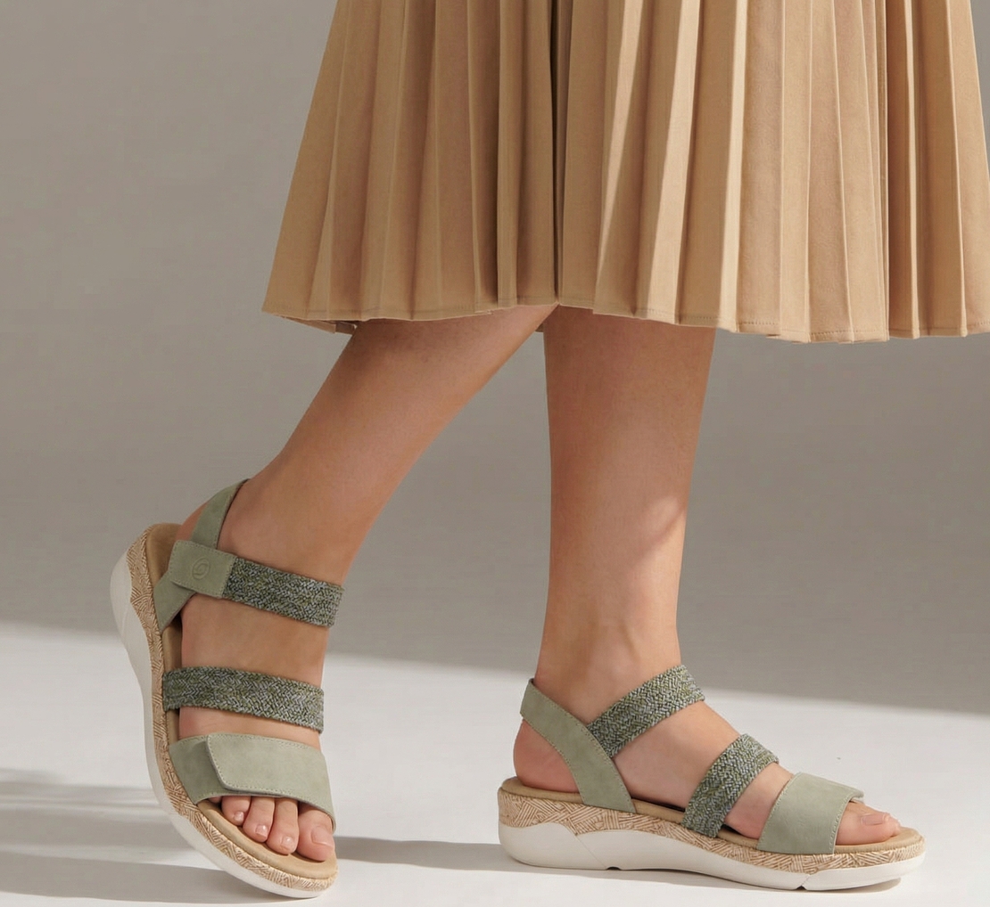 סנדל נשים נוח עם רצועות מתכווננות Remonte R6861-52 | מבית ריקר