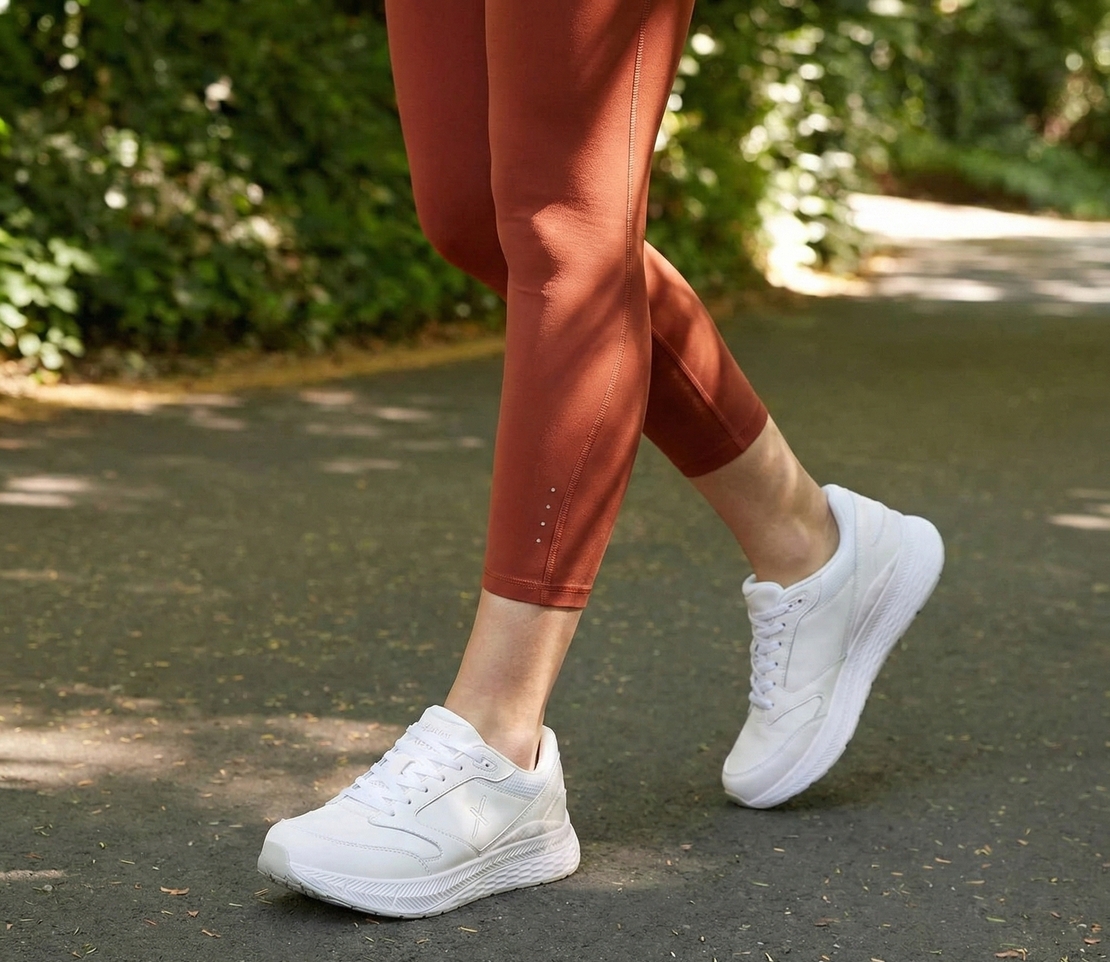 Xelero נעלי הליכה Steadfasts לבן עורX58300 - Copy