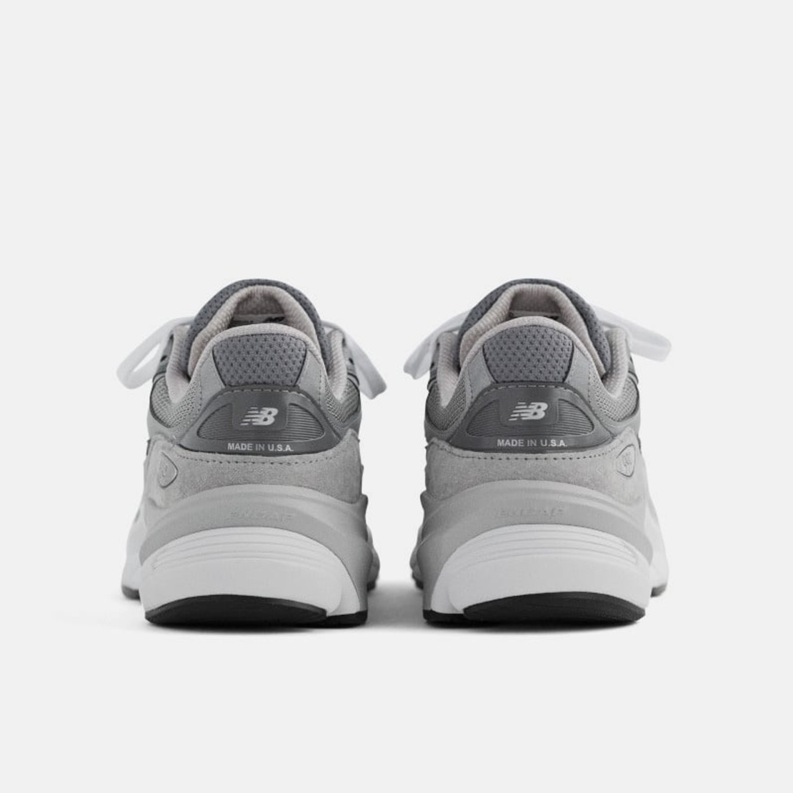 NEW BALANCE נעלי הליכה רחבות 990 V6